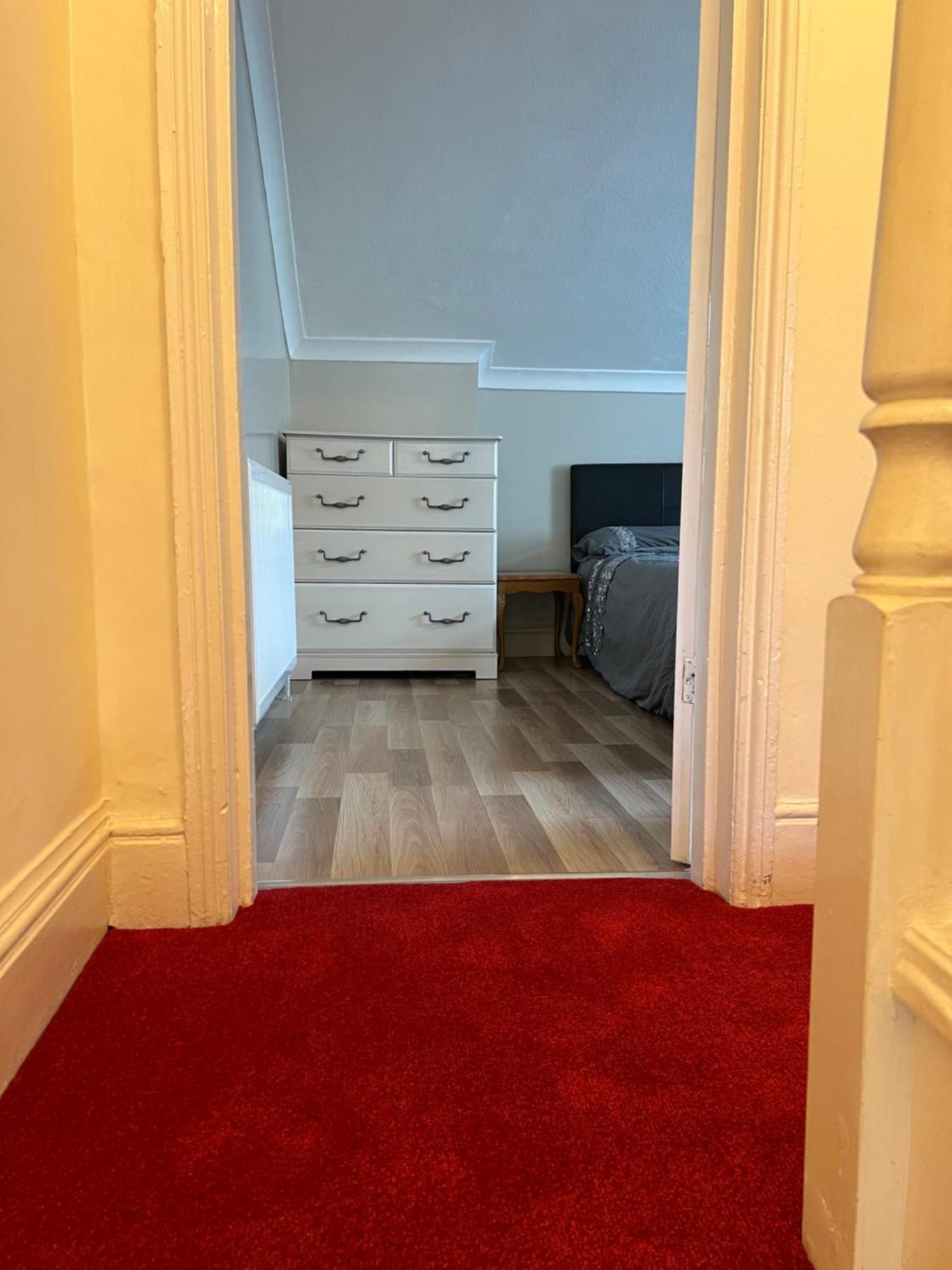 Relaxing Home - 7-10Min To Bournemouth Sandy Beach By Car - Private Garden, Parking And Spa Zewnętrze zdjęcie